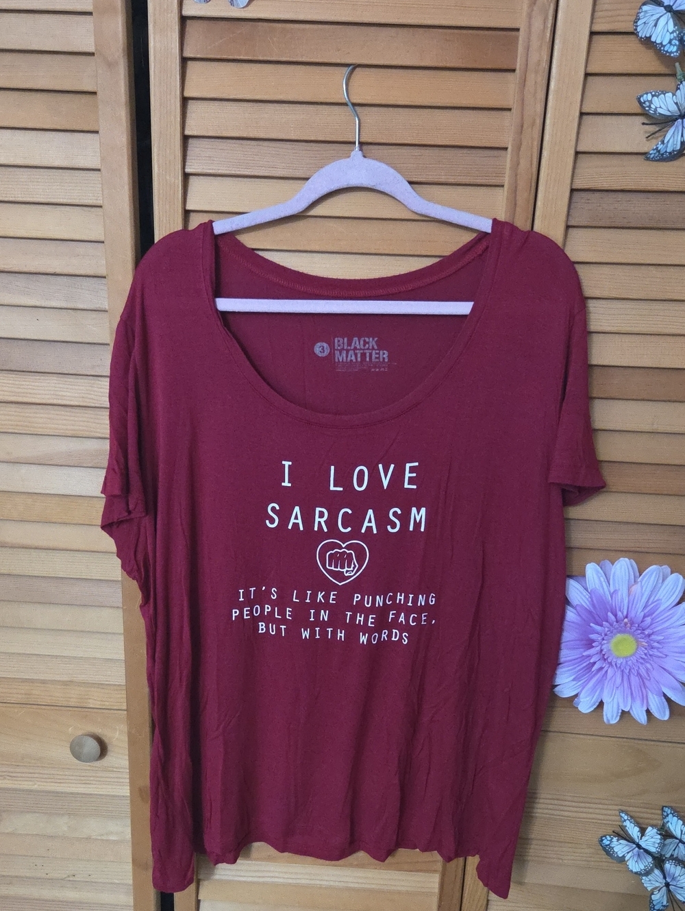 Black Matter Maroon Short-Sleeve Scoop Neck 'I Love Sarcasm' Tee